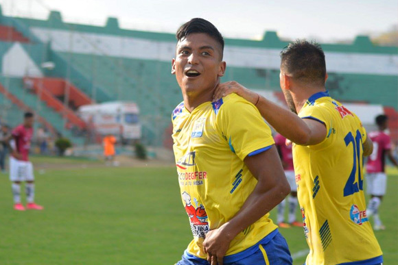 delfin-gana-a-independiente.jpg