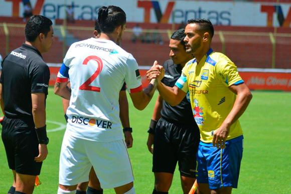 delfin-vs-liga-de-quito.jpg